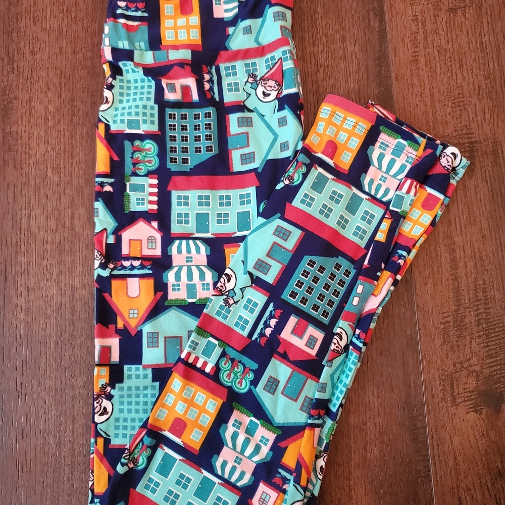 Lularoe one size leggings. NWT